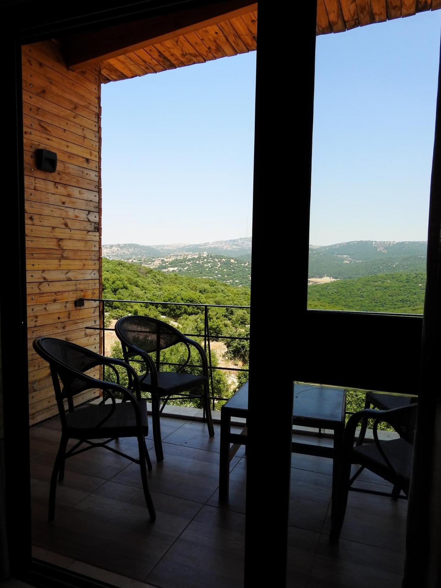 Ajloun Forest Reserve ジャラシュ エクステリア 写真